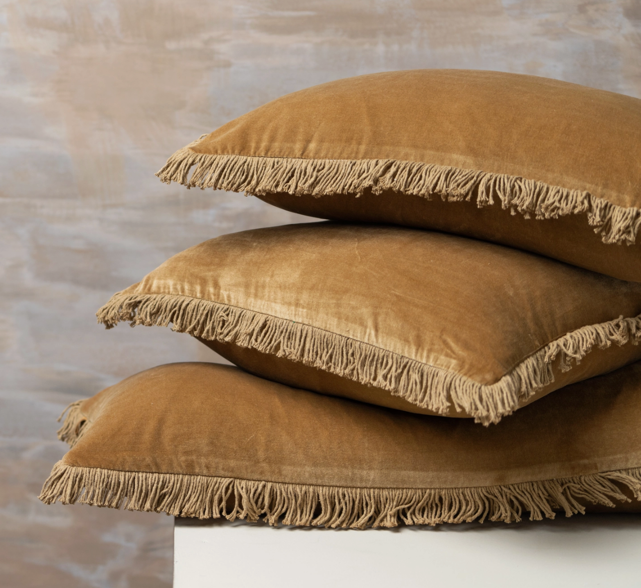 Velvet Round Pillow Cover - Nutmeg