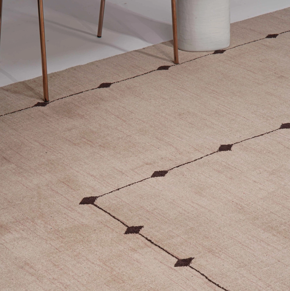 Hand Knotted Loom Wool Rug - 8x10