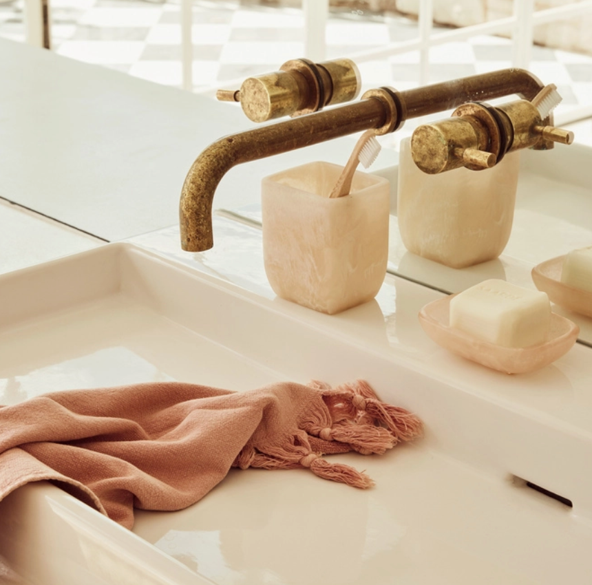 Blush Peach Soap Dish